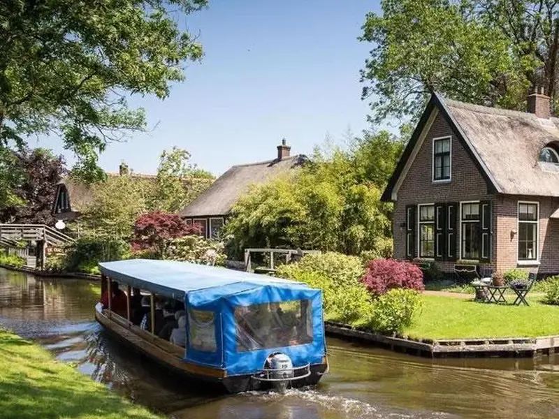 Entdecken Sie das schöne Giethoorn