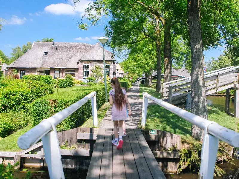 Entdecken Sie das schöne Giethoorn