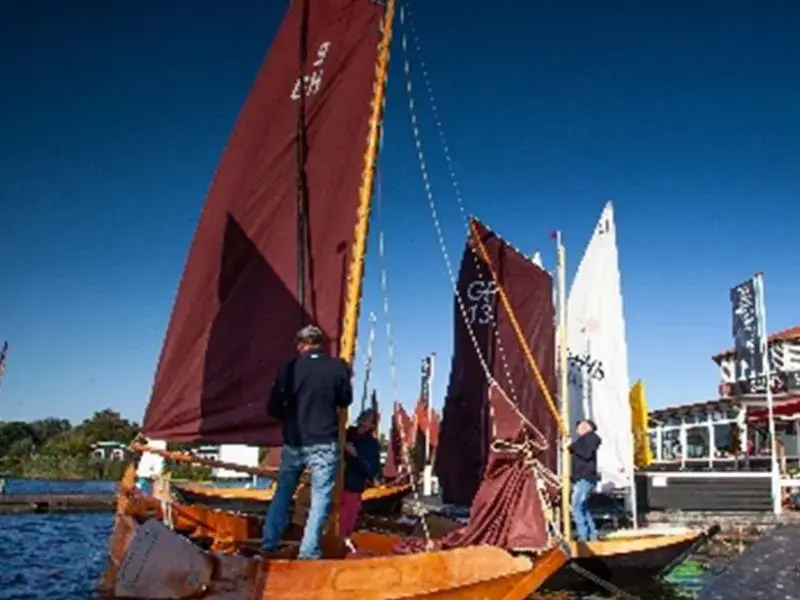 Sailing Punter